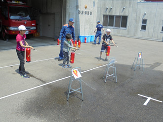 弥彦小学校 弥彦消防署を見学しました ４年生社会科 災害からまちを守るために